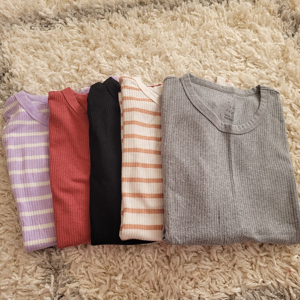 5 Striped and Solid Women's Sweater Collection